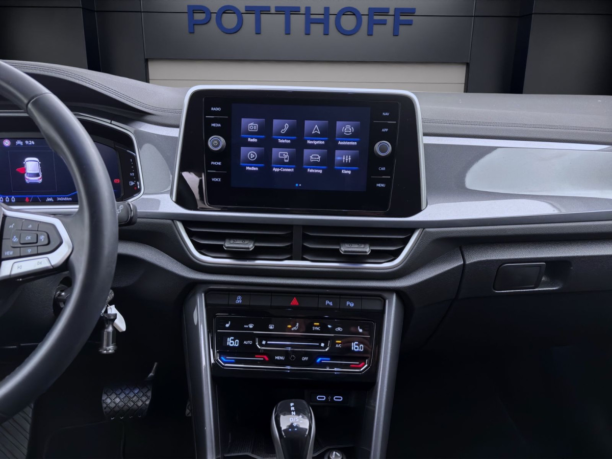 Thumb 14: Volkswagen T-Roc 1.5 TSI DSG STYLE AHK NAVI PDC LED+