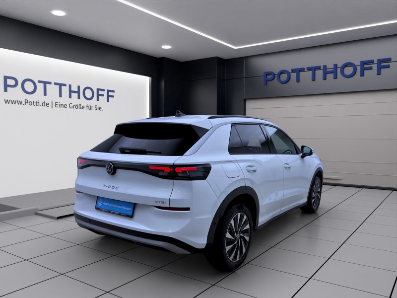 Bild 5: Volkswagen T-Roc 1.5 eTSI DSG LIFE NAVI KAMERA LED SITZHZG