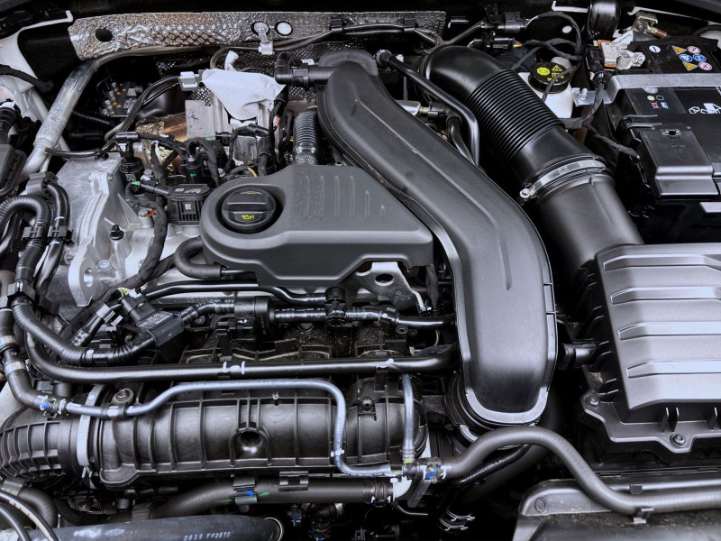 Bild 18: Volkswagen T-Roc 1.5 eTSI DSG LIFE NAVI KAMERA LED SITZHZG