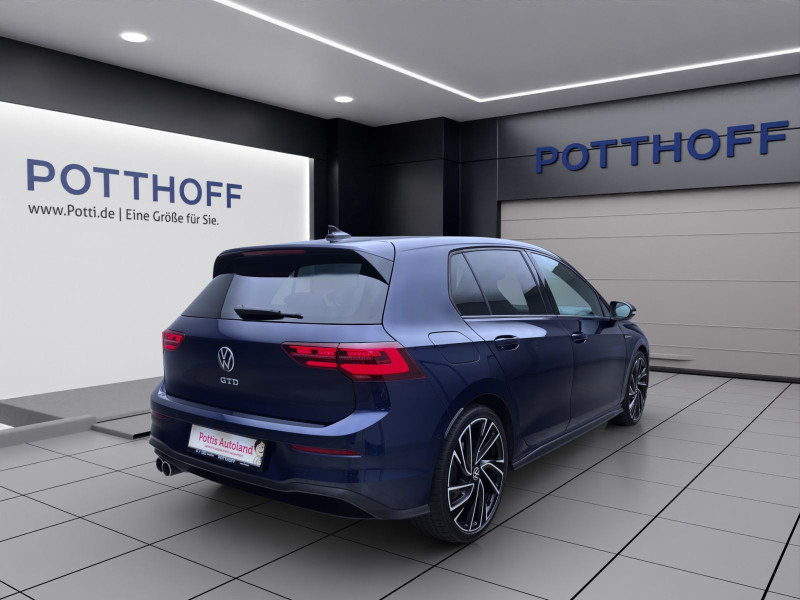 Bild 5: Volkswagen Golf GTD STDHZG PANO IQ.LIGHT NAVI DCC HuD