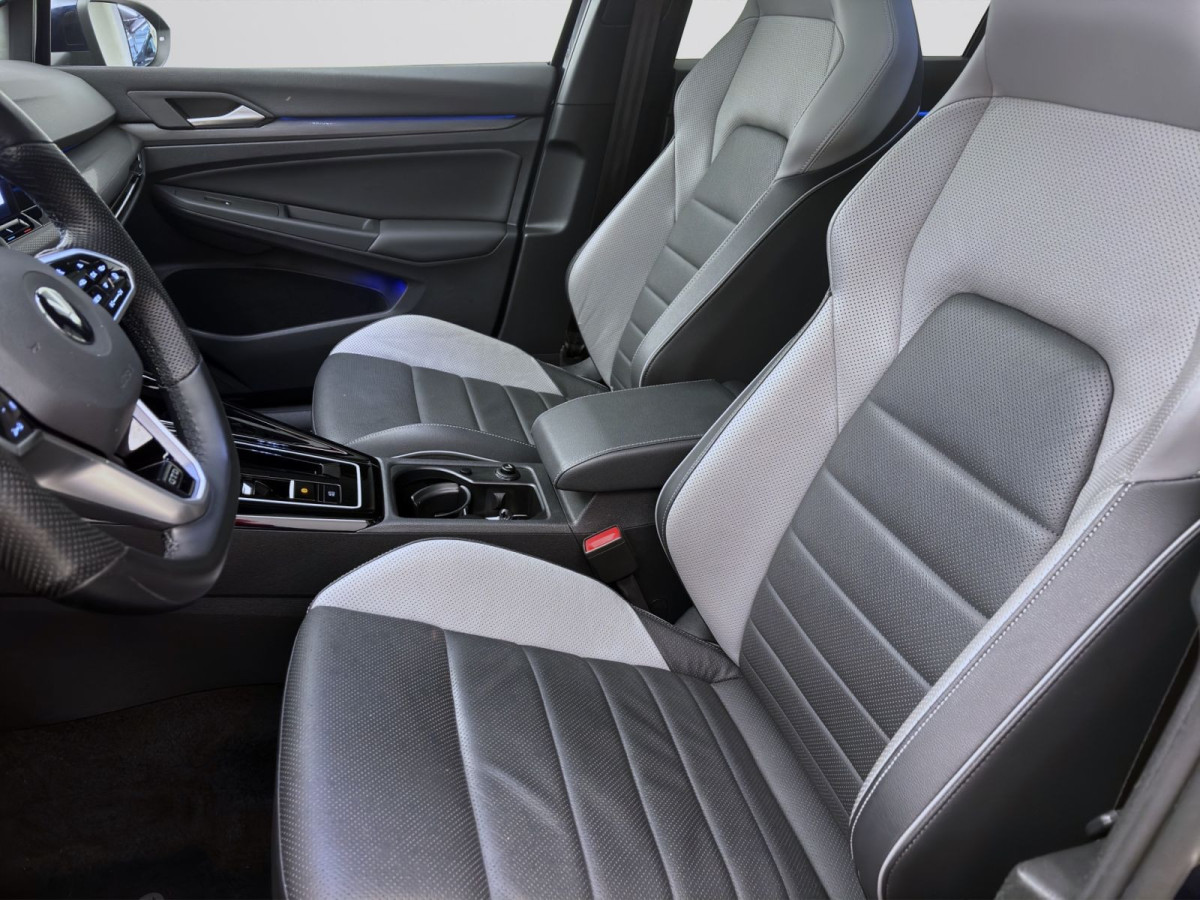 Thumb 9: Volkswagen Golf GTD STDHZG PANO IQ.LIGHT NAVI DCC HuD
