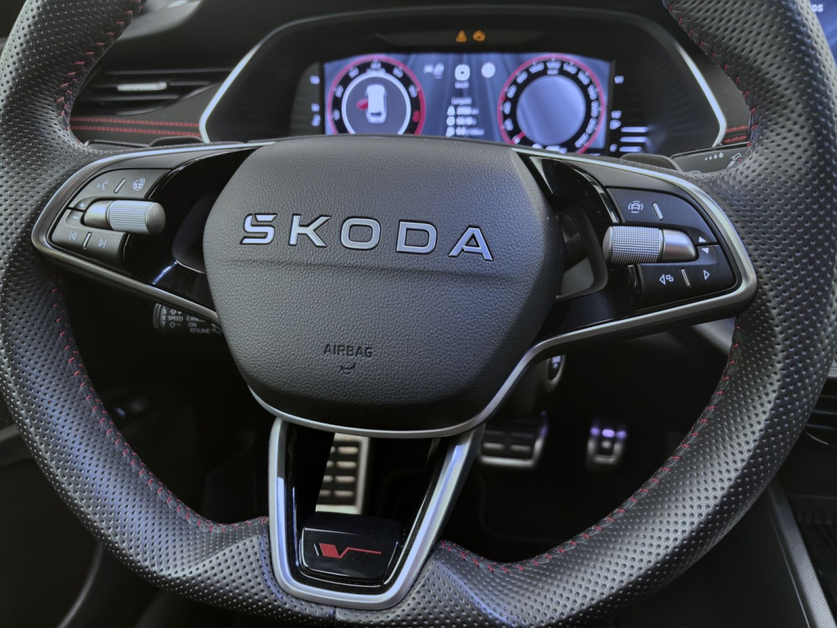 Thumb 12: Škoda Octavia Combi 2.0 TSI DSG RS NAVI KAMERA SITZHZG VIRTUAL