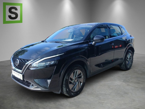 Automodell: Qashqai in der Farbe schwarz