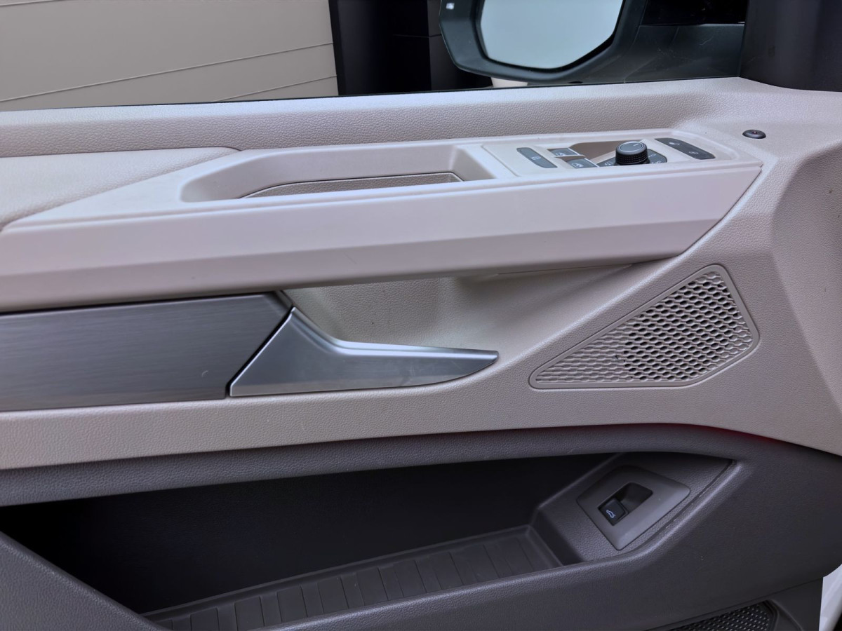 Thumb 9: Volkswagen T7 Multivan 2.0 TDI DSG LIFE LANG AHK PANO NAVI HuD