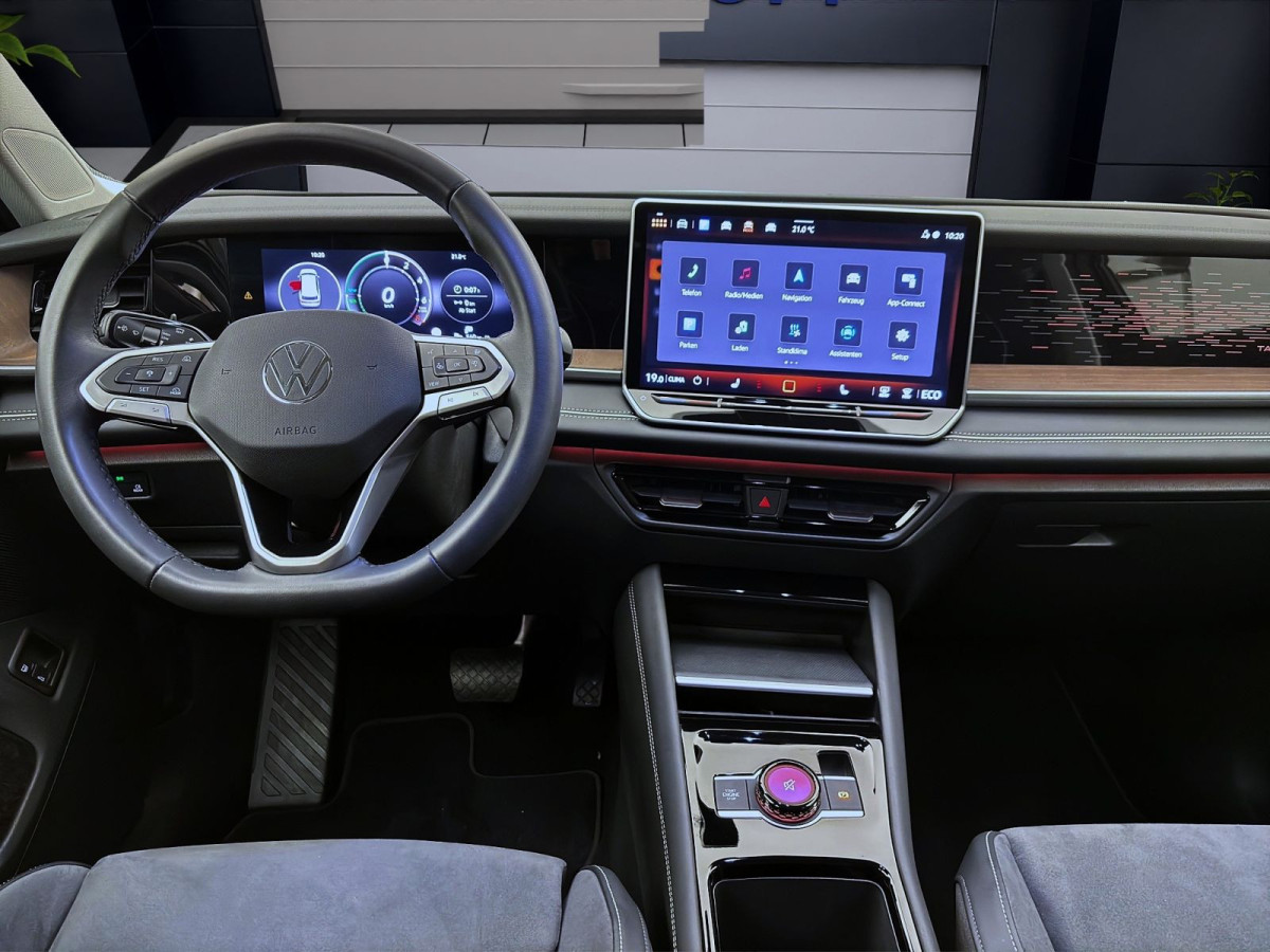Thumb 13: Volkswagen Tayron 1.5 TSI eHybrid DSG ELEGANCE AHK IQ.LIGHT NAVI DCC