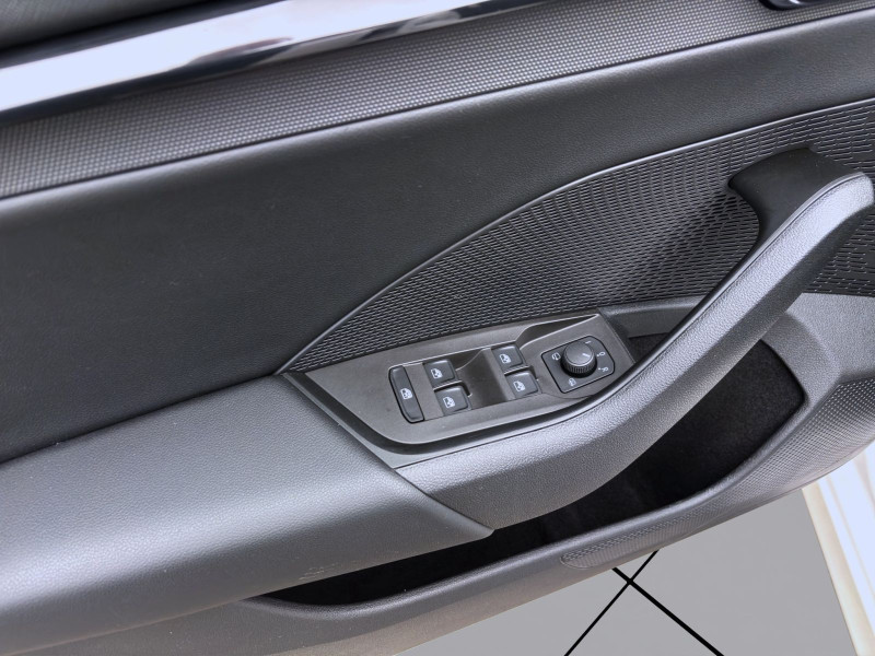Bild 10: Škoda Octavia Combi 1.0 TSI AMBITION AHK NAVI PDC LED DAB+