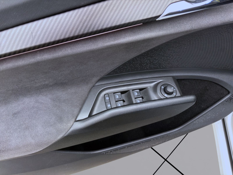 Bild 10: Škoda Enyaq Coupé RS LOUNGE NAVI CANTON HuD PDC SITZHZG