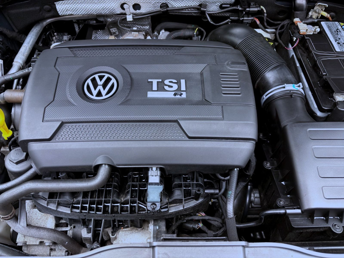 Thumb 18: Volkswagen T-Roc 4M R PANO AHK NAVI BEATS KAMERA DCC