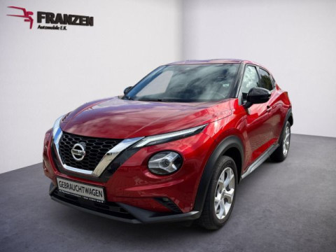Automodell: Juke in der Farbe rot