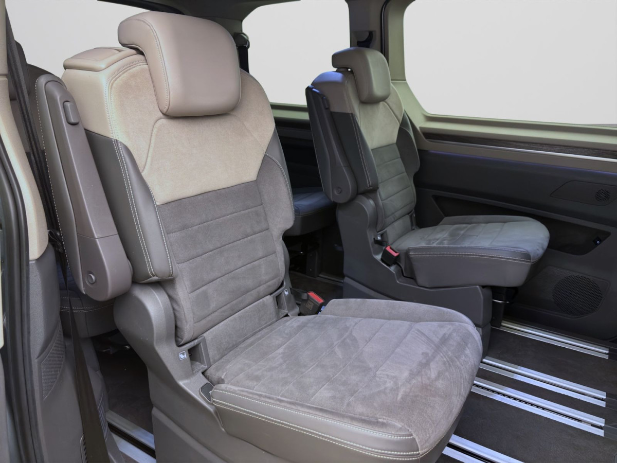 Thumb 17: Volkswagen T7 Multivan 1.4 eHybrid TSI DSG STYLE STDHZG AHK IQ.LIGHT NAVI