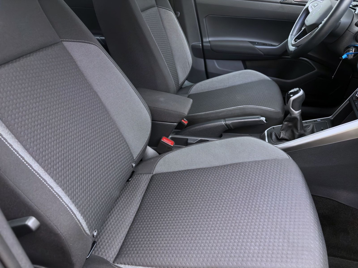 Thumb 16: Volkswagen Taigo 1.0 TSI LIFE SITZHZG PDC LED KLIMA