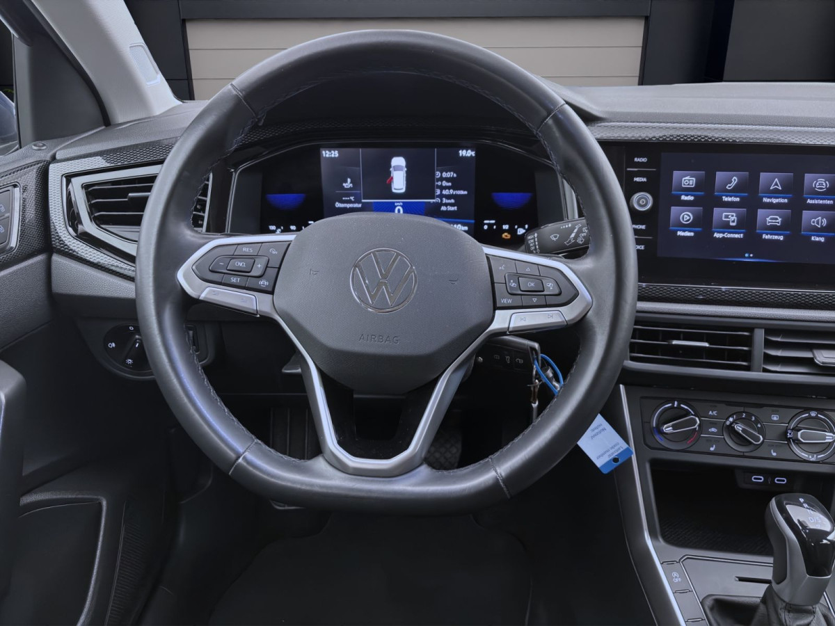 Thumb 11: Volkswagen Taigo 1.0 TSI DSG LIFE SITZHZG LED PDC KLIMA DAB+