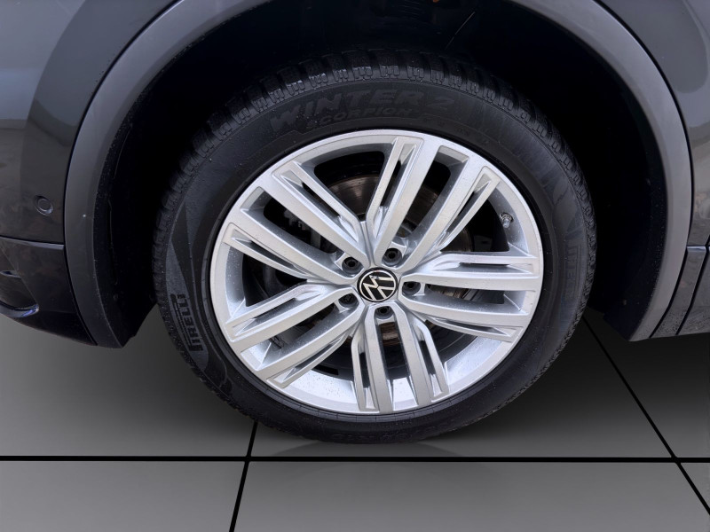 Bild 8: Volkswagen Tiguan 2.0TDI DSG 4M R-LINE BLACK STYLE MATRIX PANO AHK