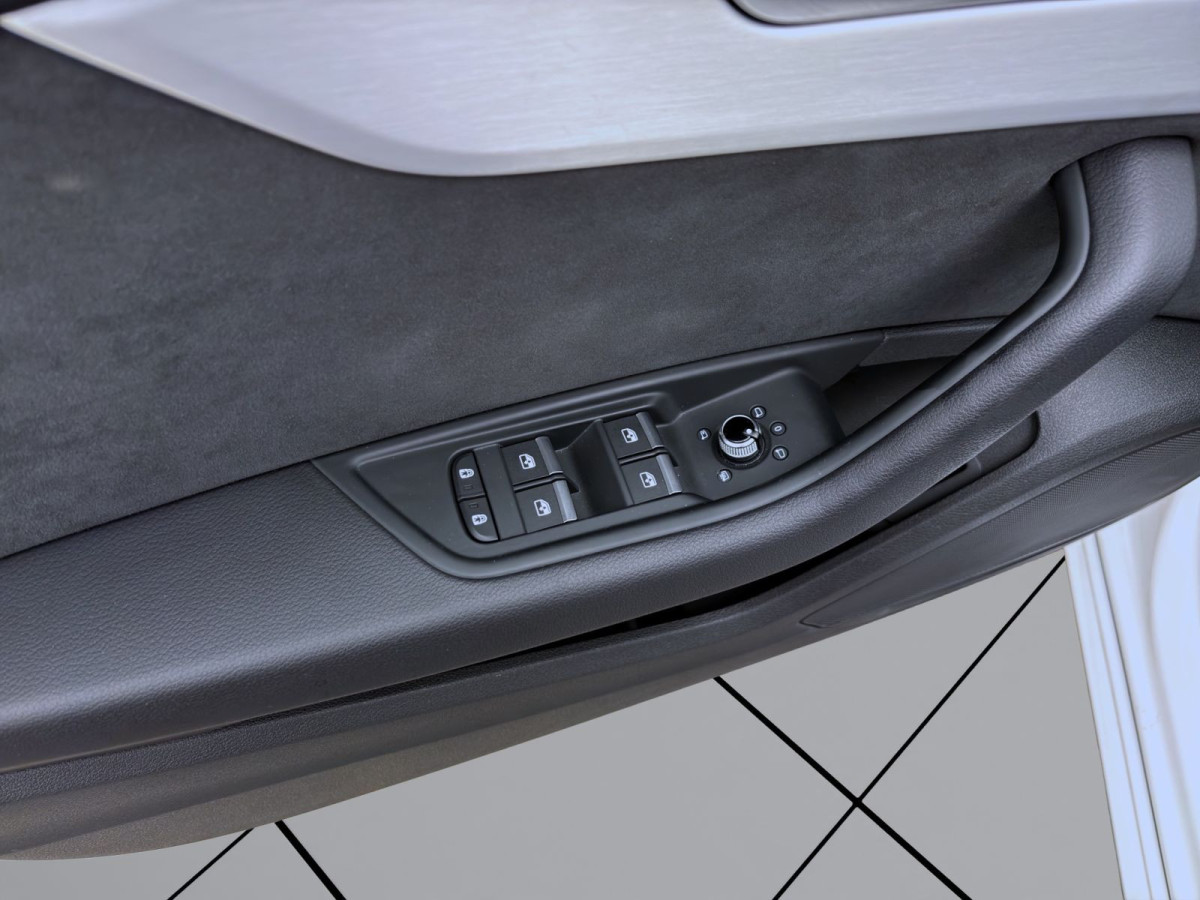Thumb 10: Audi A4 Limousine 40 TDI Q ADVANCED NAVI KAMERA LED SITZHZG