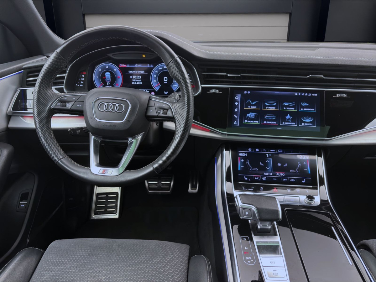Thumb 13: Audi Q8 50 TDI Q S LINE STDHZG HD-MATRIX AHK PANO B&O