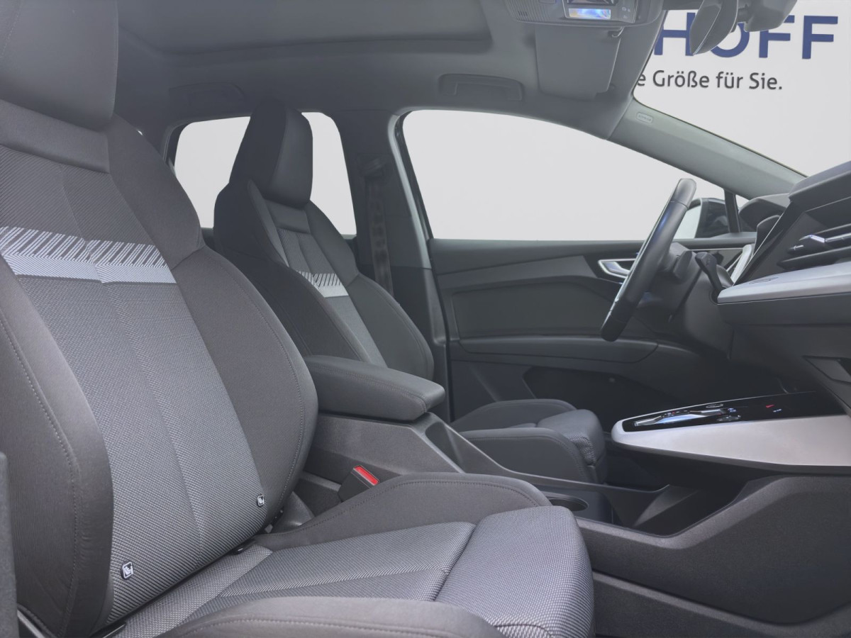 Thumb 16: Audi Q4 e-tron 40 PANO AHK NAVI KAMERA LED SITZHZG