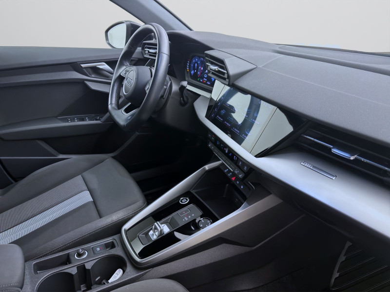 Bild 17: Audi A3 Sportback 35 TDI ADVANCED NAVI VIRTUAL KAMERA SITZHZG