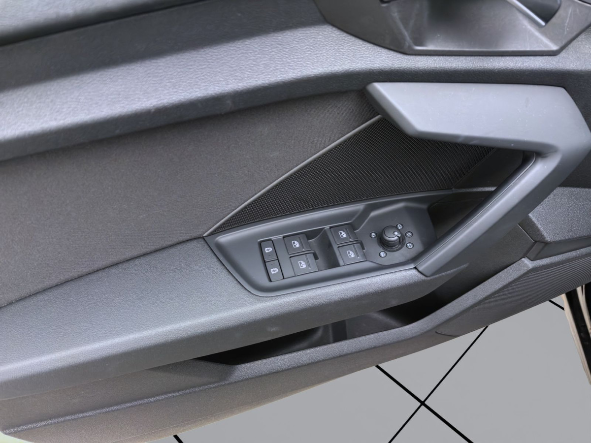 Thumb 10: Audi A3 Sportback 35 TDI ADVANCED NAVI VIRTUAL KAMERA SITZHZG