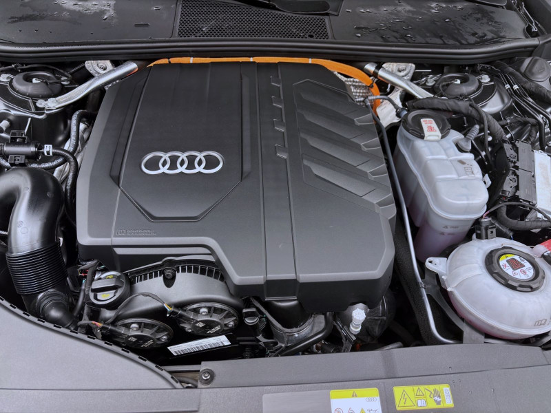 Bild 18: Audi A6 Avant 55 TFSIe Q SPORT PANO AHK HD-MATRIX NAVI B&O