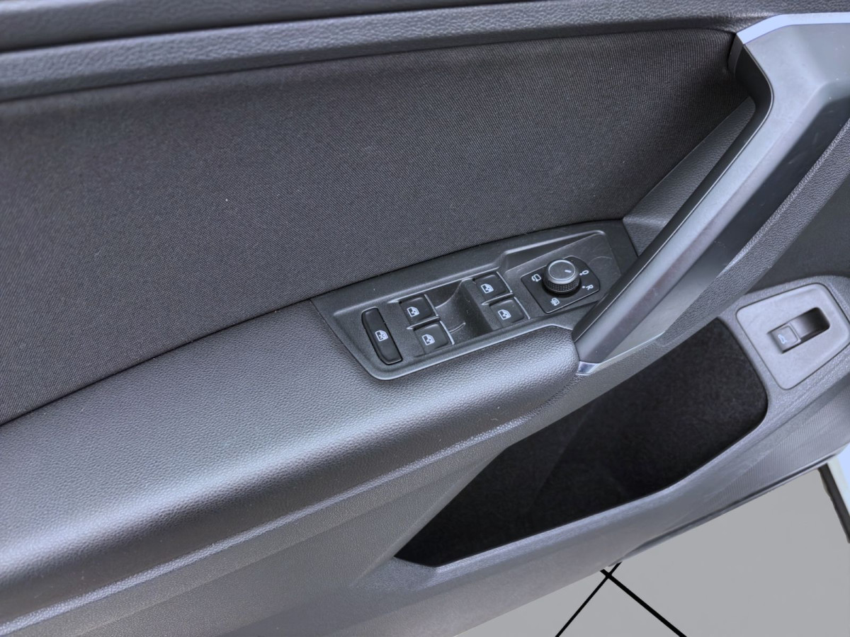 Thumb 10: Volkswagen Tiguan 2.0 TDI DSG HIGHLINE PANO AHK NAVI SITZHZG