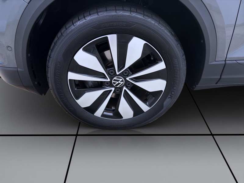 Bild 8: Volkswagen T-Roc 1.5 TSI DSG MOVE AHK NAVI KAMERA SITZHZG