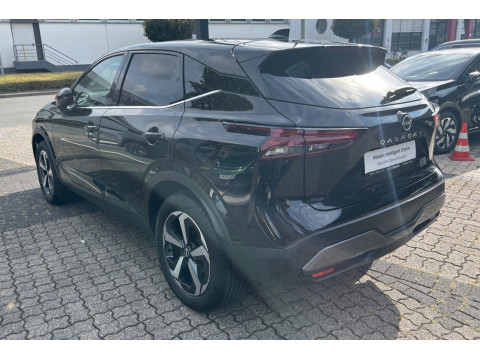 Ansicht 3 - Gebrauchtwagen Fahrzeug, Modell Qashqai der Marke Nissan von Verkäufer Auto Stamm GmbH
