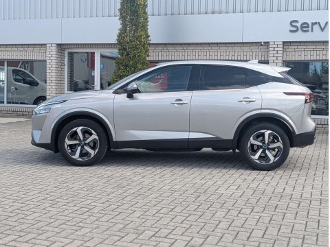 Ansicht 2 - Gebrauchtwagen Fahrzeug, Modell Qashqai der Marke Nissan von Verkäufer Autohaus Uwe Wirdemann GmbH