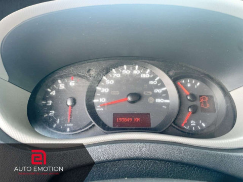 Ansicht 12 - Gebrauchtwagen Fahrzeug, Modell NV400 der Marke Nissan von Verkäufer Auto Emotion GmbH & Co. KG