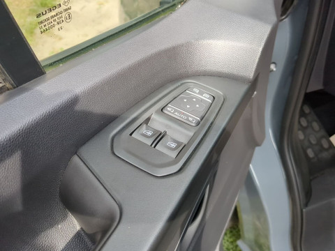 Ansicht 19 - Gebrauchtwagen Fahrzeug, Modell Primastar der Marke Nissan von Verkäufer C. Thomsen GmbH
