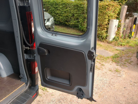 Ansicht 27 - Gebrauchtwagen Fahrzeug, Modell Primastar der Marke Nissan von Verkäufer C. Thomsen GmbH