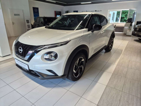 Automodell: Juke in der Farbe weiß