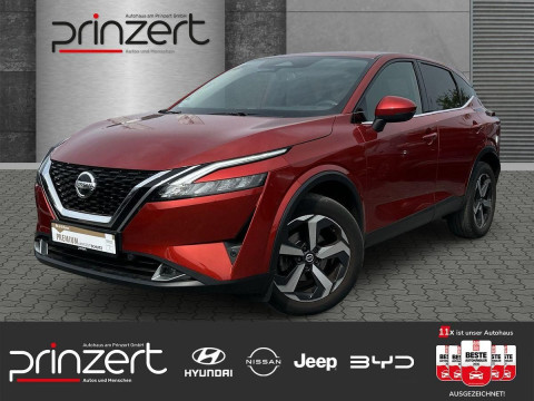 Automodell: Qashqai in der Farbe rot