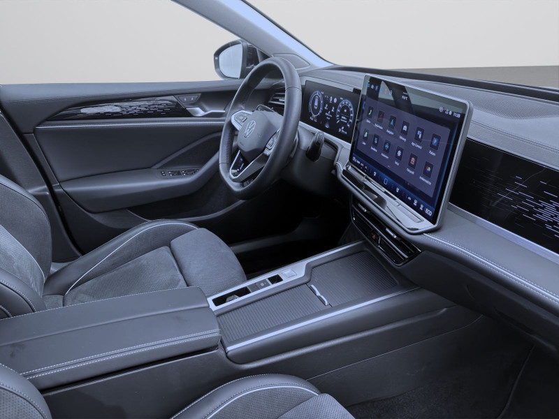Bild 17: Volkswagen Passat Variant 1.5 TSI eHybrid BUSINESS NAVI HuD AHK ACC DCC