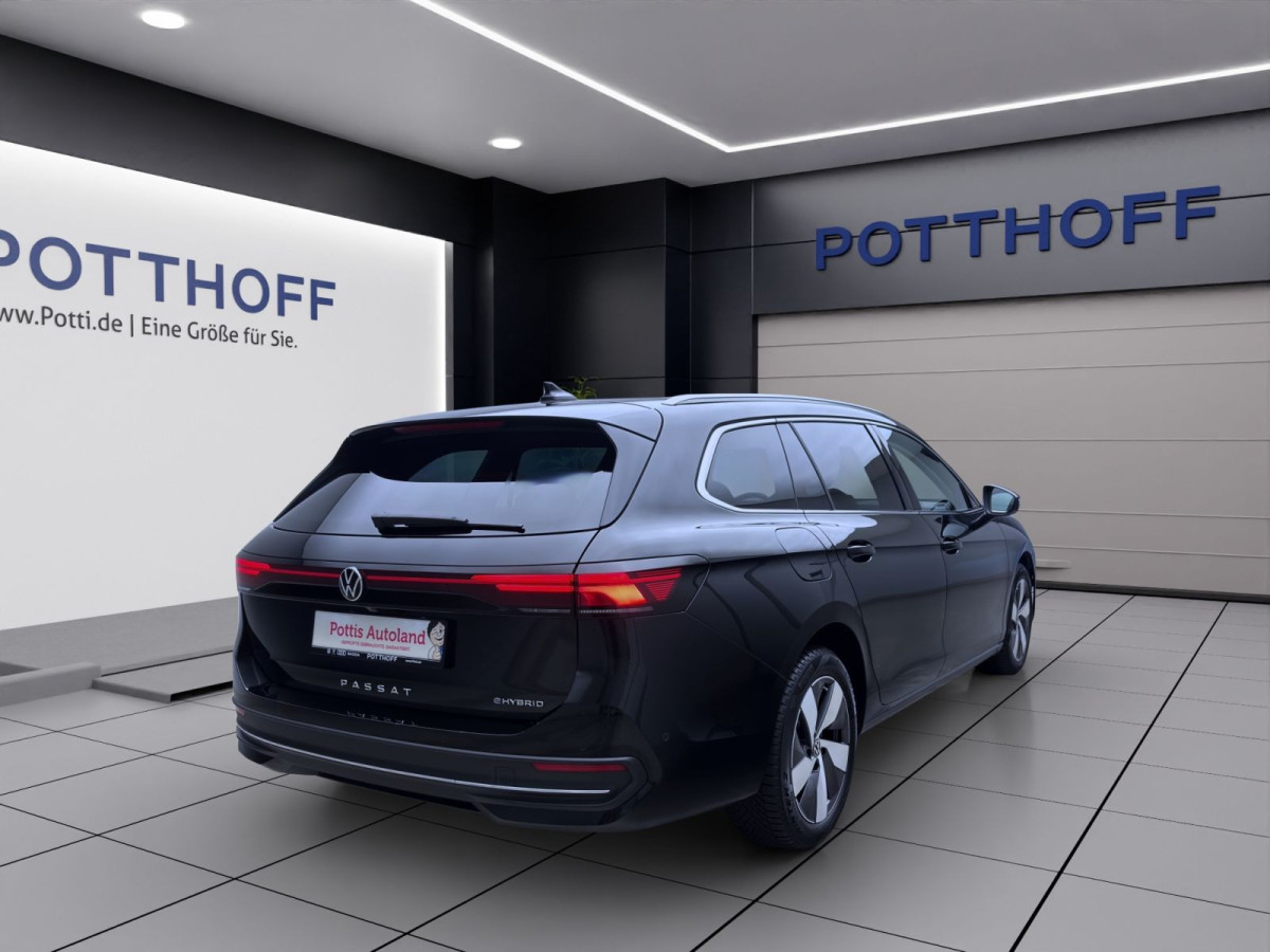 Thumb 5: Volkswagen Passat Variant 1.5 TSI eHybrid BUSINESS NAVI HuD AHK ACC DCC