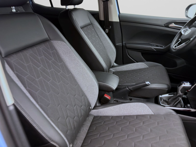Bild 16: Volkswagen T-Cross 1.0 TSI DSG ENERGY KAMERA GANZJAHR KLIMA