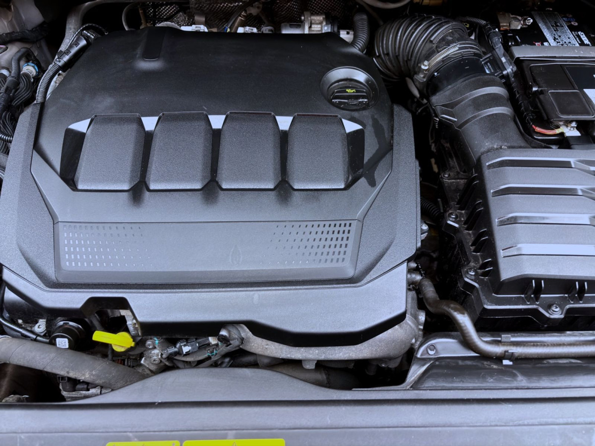 Thumb 17: Volkswagen Caddy 2.0 TDI LIFE AHK NAVI LED PDC SITZHZG