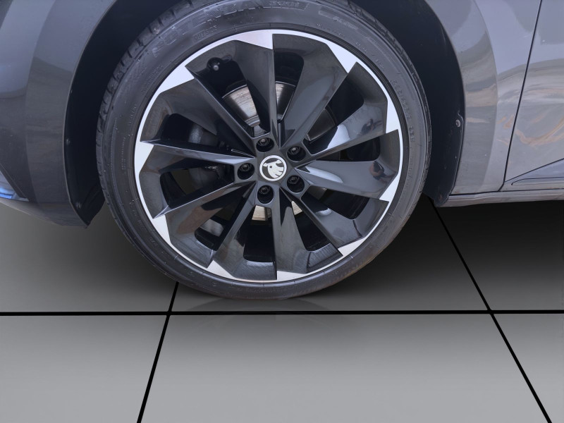 Bild 8: Škoda Superb Combi 2.0 TDI DSG SPORTLINE NAVI KAMERA CANTON SITZHZG