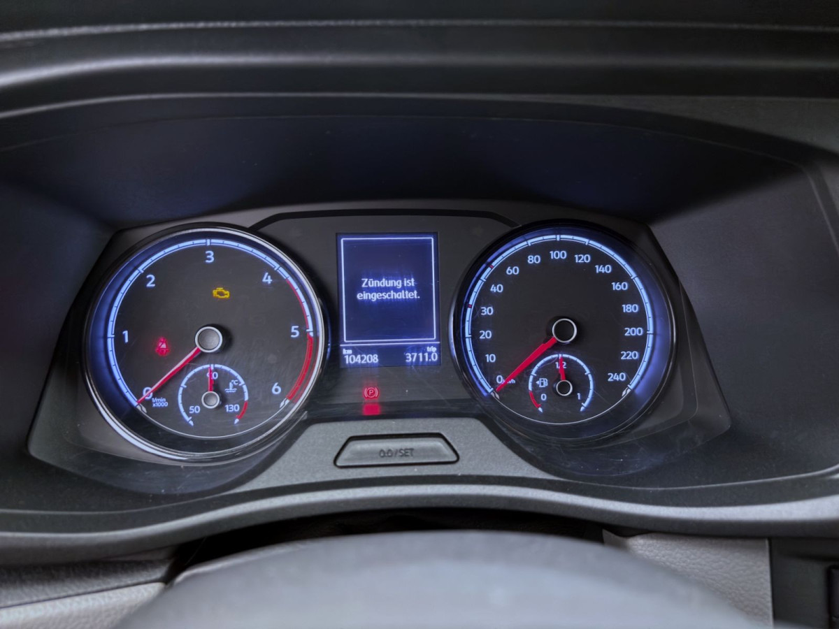 Thumb 11: Volkswagen T6.1 Transporter Kasten 2.0 TDI FWD PDC KAMERA NAVI KLIMA AHK