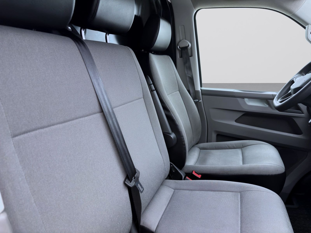 Thumb 15: Volkswagen T6.1 Transporter Kasten 2.0 TDI FWD PDC KAMERA NAVI KLIMA AHK