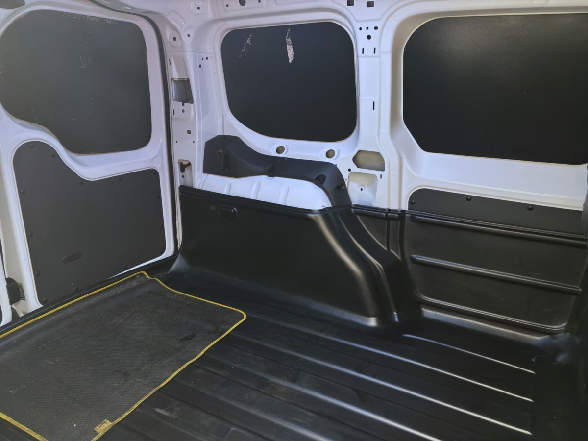 Thumb 14: Volkswagen Caddy Cargo 2.0 TDI SITZHZG PDC GRA DAB+