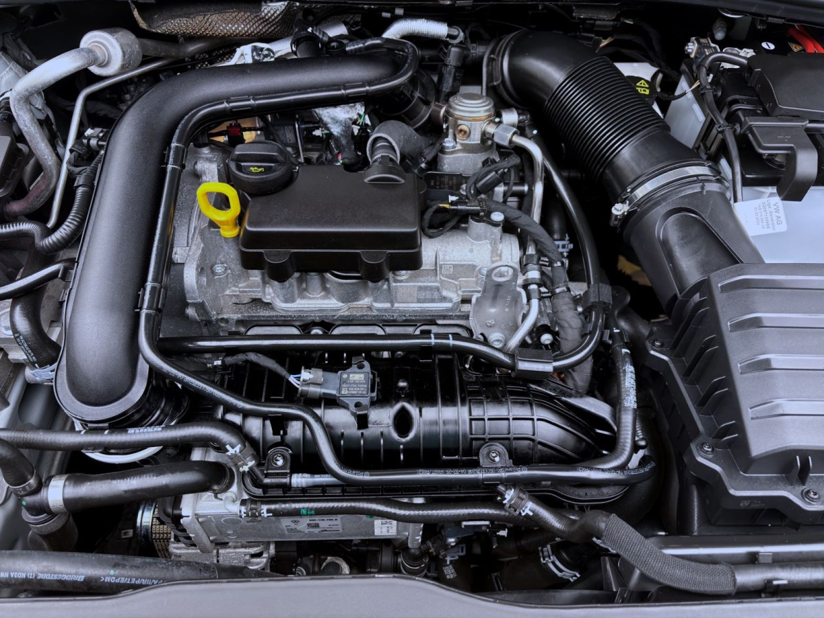 Thumb 18: Volkswagen Taigo 1.0 TSI LIFE SITZHZG PDC KLIMA DAB+