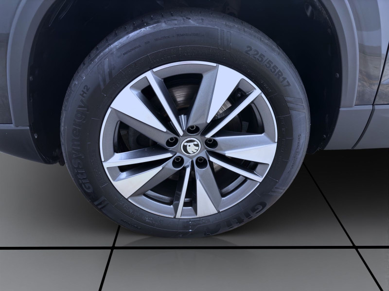 Bild 7: Škoda Karoq 2.0 TDI DSG 4x4 TOUR AHK NAVI 360° SITZHZG