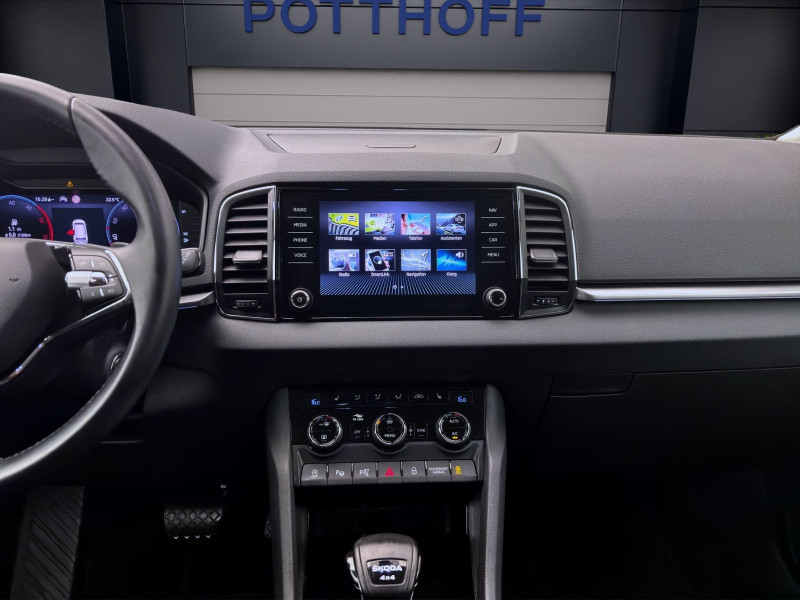 Bild 13: Škoda Karoq 2.0 TDI DSG 4x4 TOUR AHK NAVI 360° SITZHZG