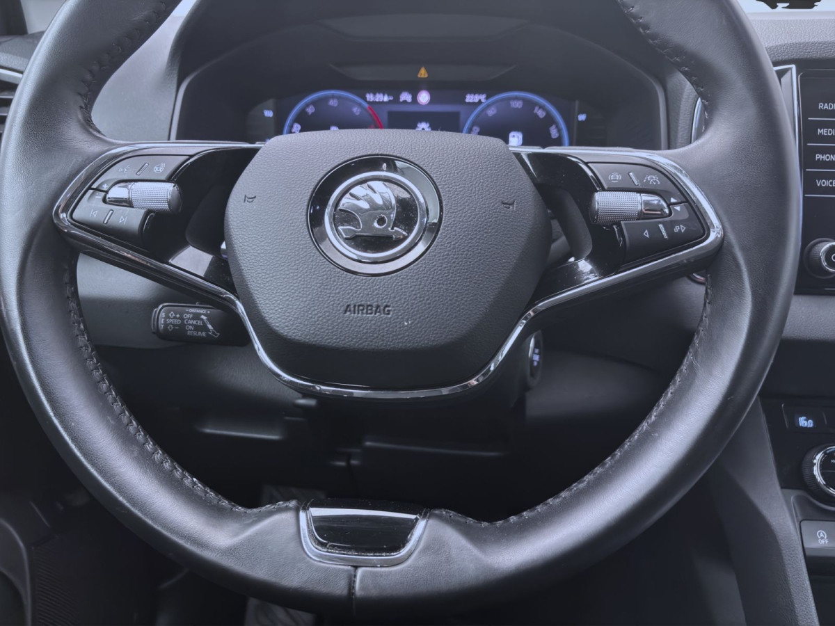 Thumb 11: Škoda Karoq 2.0 TDI DSG 4x4 TOUR AHK NAVI 360° SITZHZG