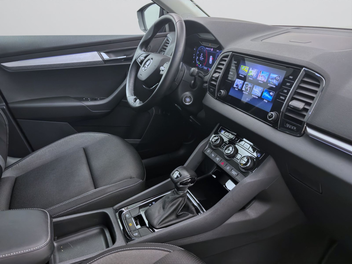 Thumb 16: Škoda Karoq 2.0 TDI DSG 4x4 TOUR AHK NAVI 360° SITZHZG