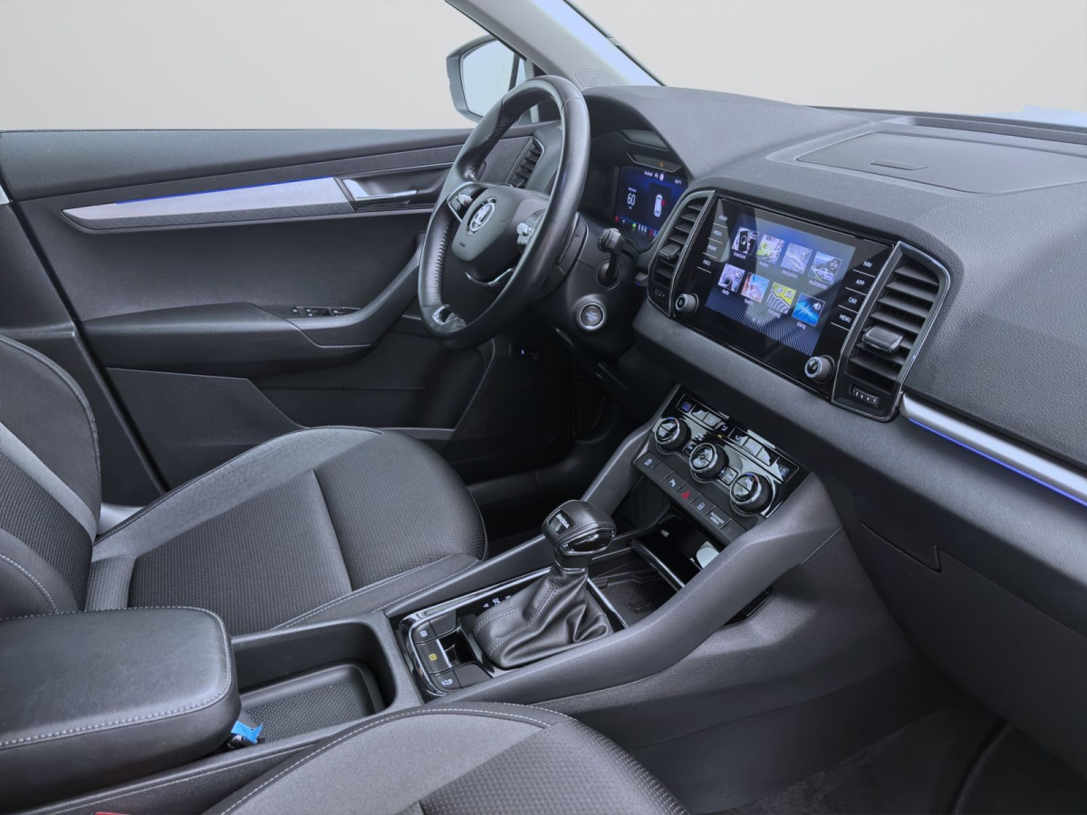 Thumb 16: Škoda Karoq 2.0 TDI DSG TOUR NAVI LED ACC AHK KAMERA