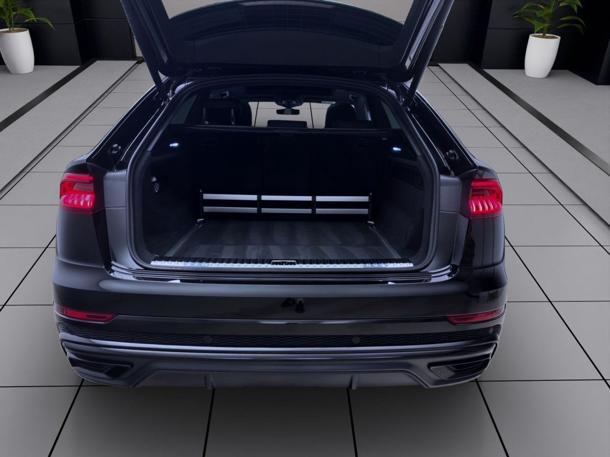 Thumb 4: Audi Q8 50 TDI Q S LINE PANO AHK HD-MATRIX B&O SITZHZG