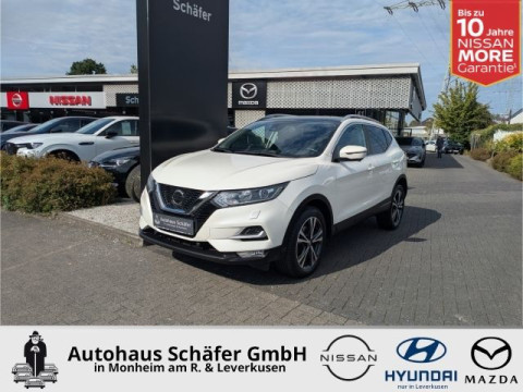 Automodell: Qashqai in der Farbe weiß