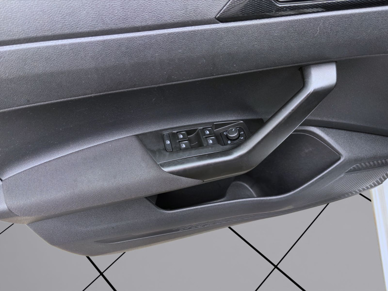 Bild 10: Volkswagen Polo 1.0 MPI LIFE NAVI SITZHZG LED KLIMA DAB+