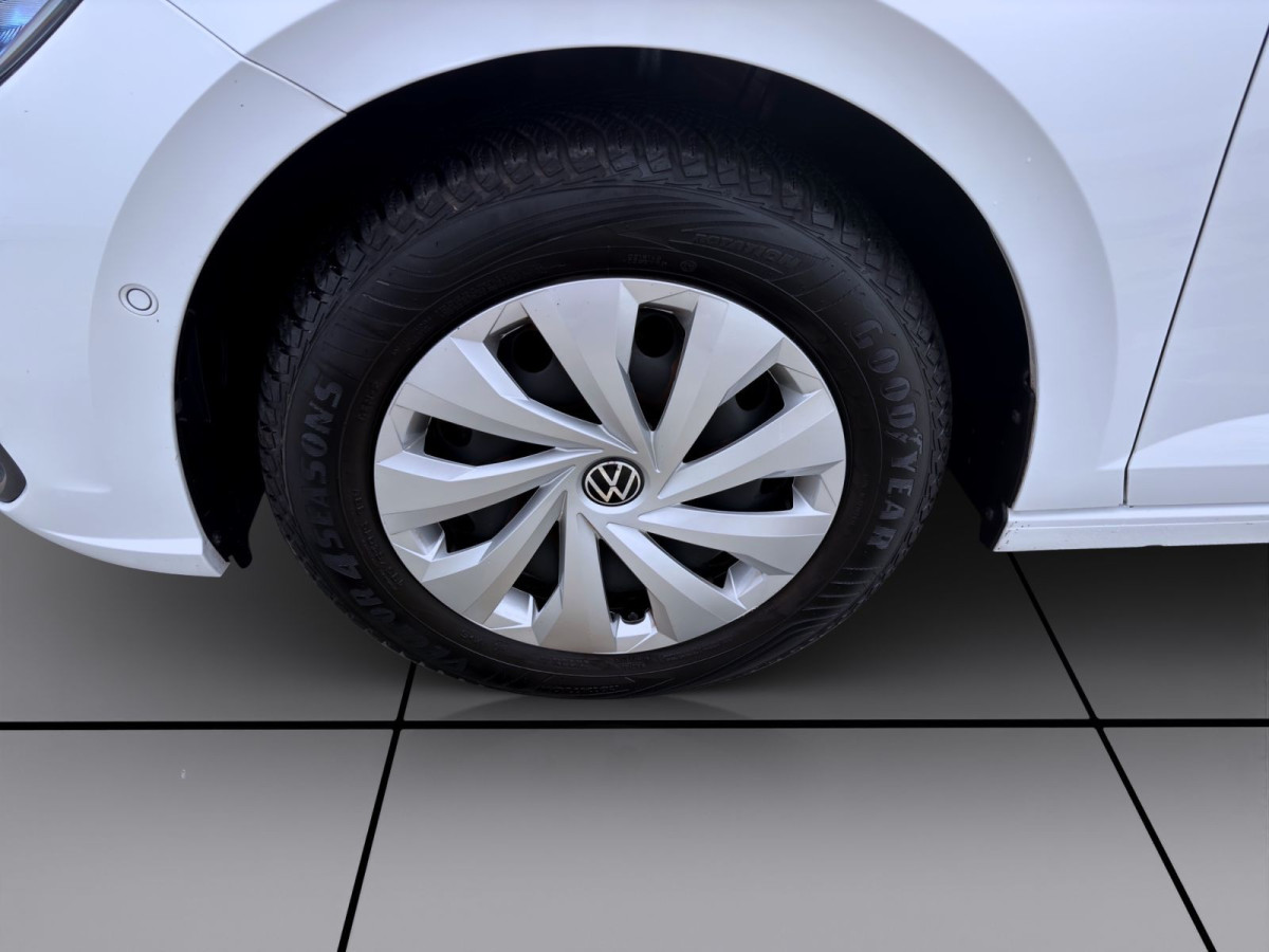 Thumb 8: Volkswagen Polo 1.0 MPI LIFE NAVI SITZHZG LED KLIMA DAB+